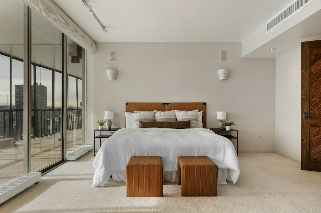 celebrity bedroom style